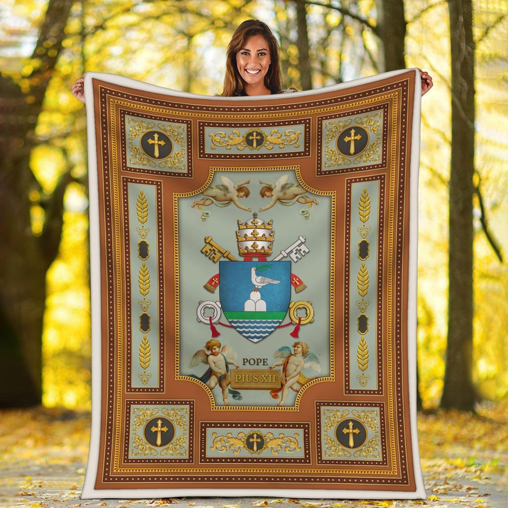 Blanket Pope Francis Coat Of Arms - CustomsPig