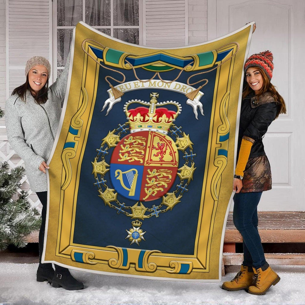 Blanket Queen Elizabeth II - CustomsPig