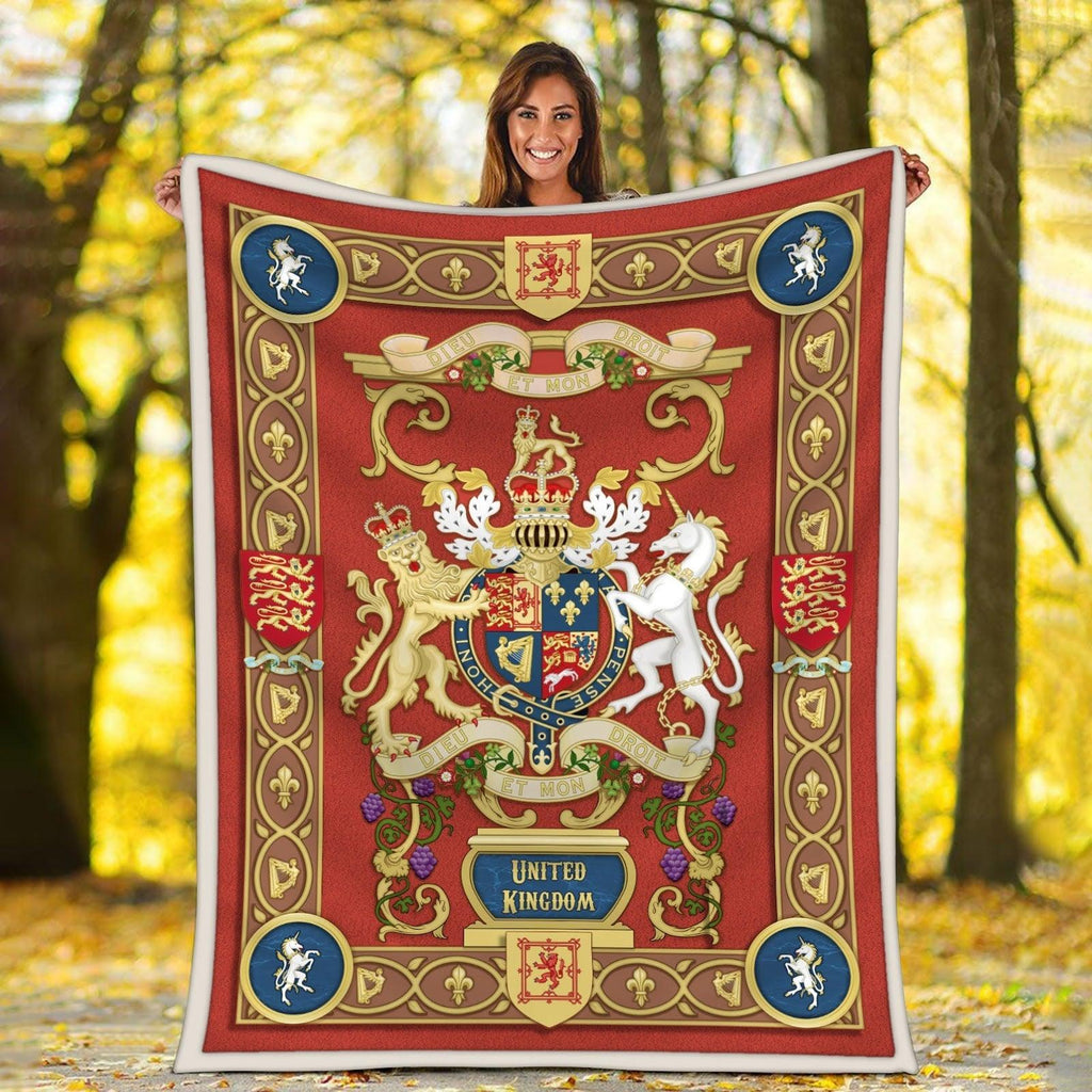 Blanket United Kingdom Coat of Arms - CustomsPig